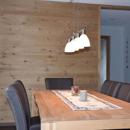 Ferienwohnungen Chalet Hohturnen 그린델발트 외부 사진