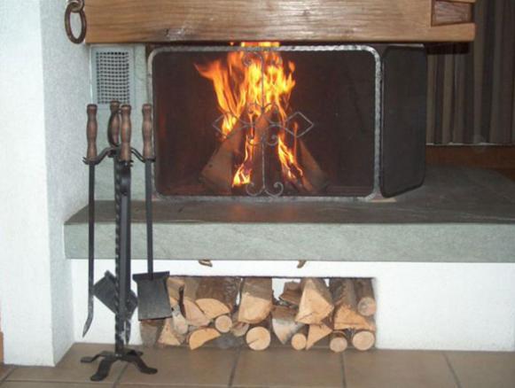 Ferienwohnungen Chalet Hohturnen 그린델발트 객실 사진