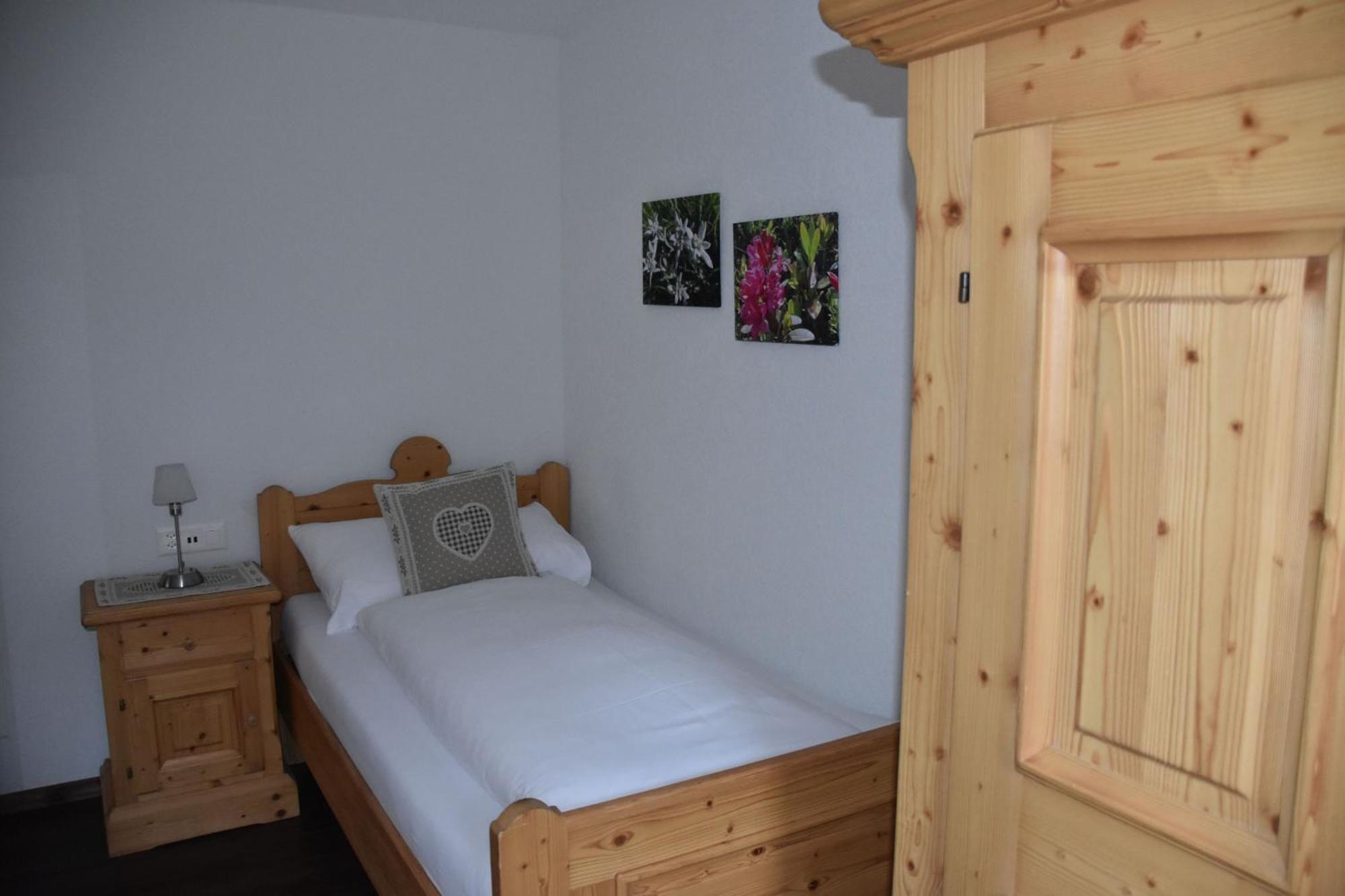 Ferienwohnungen Chalet Hohturnen 그린델발트 외부 사진